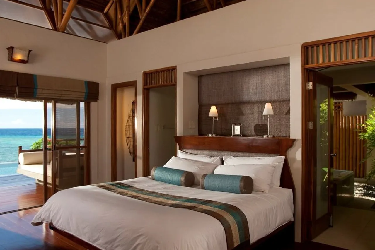 Eskaya Beach Resort and Spa — rooms and atmosphere