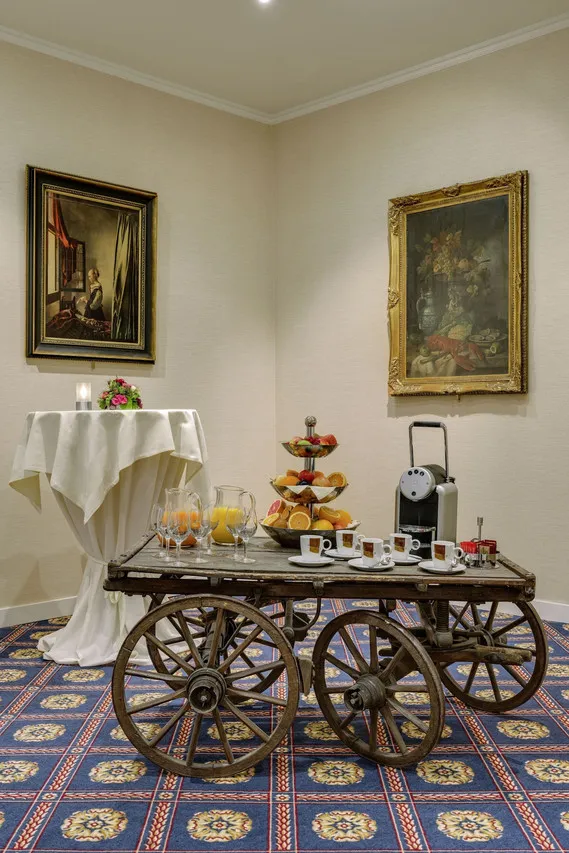 Euler Hotel Basel — rooms and atmosphere