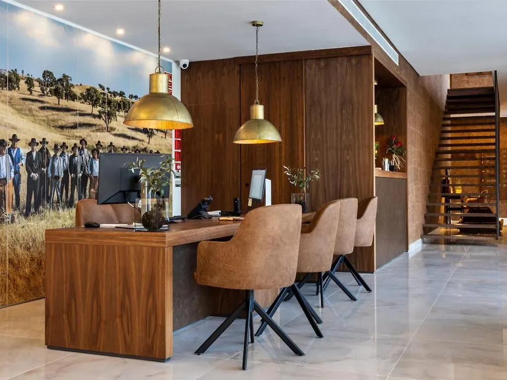 Evora O Cante Hotel — ภาพห้องพักและบรรยากาศ