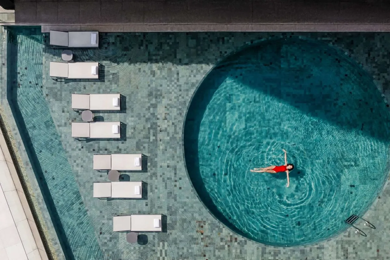 Fairmont Rio de Janeiro Copacabana — rooms and atmosphere