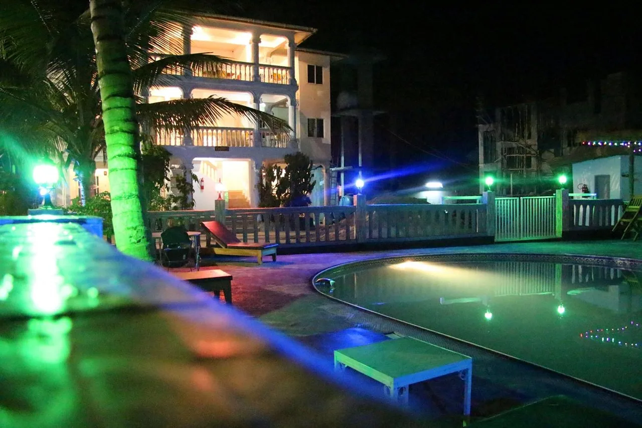 The Family Kingdom Resort — rooms and atmosphere