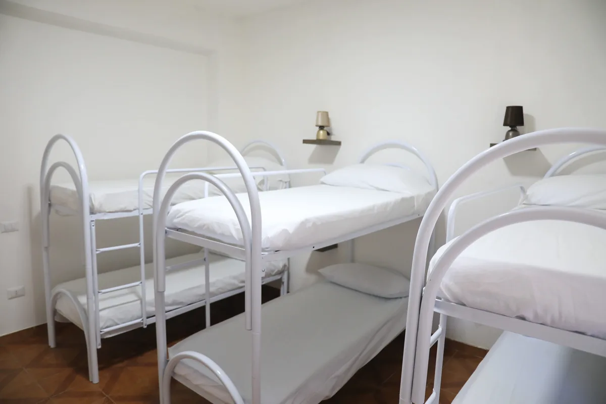 First Hostel Tropea — ภาพห้องพักและบรรยากาศ