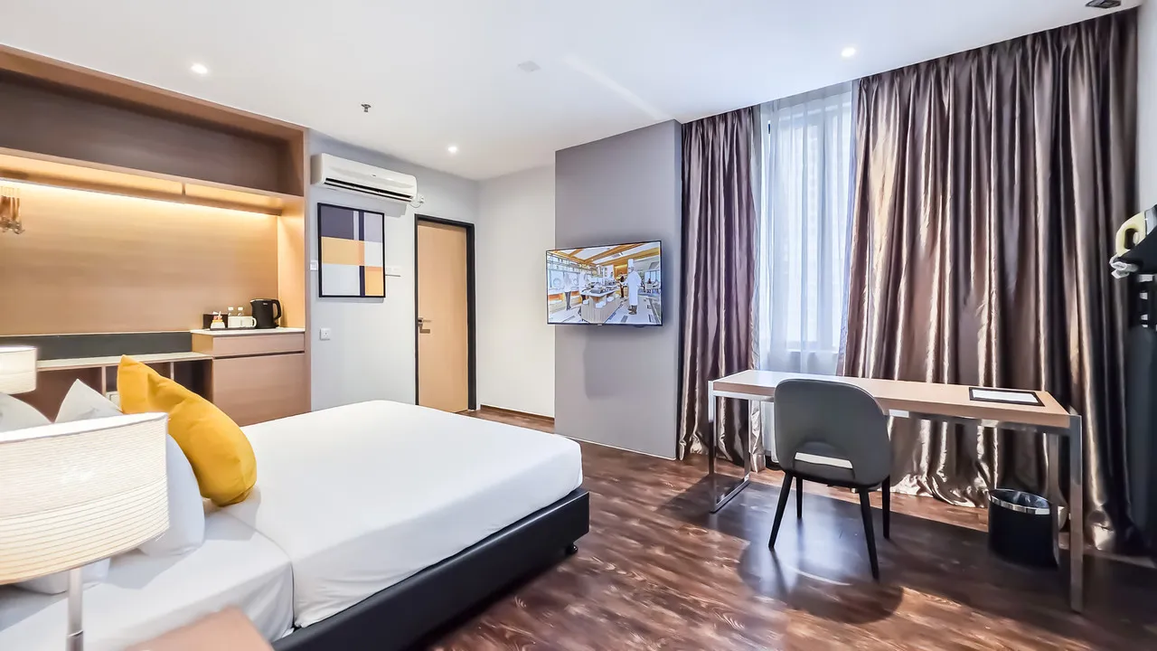 Fives Hotel Johor Bahru City Centre — rooms and atmosphere