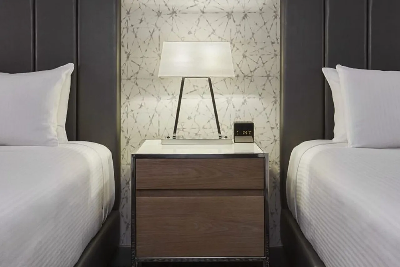 Flamingo Las Vegas Hotel & Casino — rooms and atmosphere