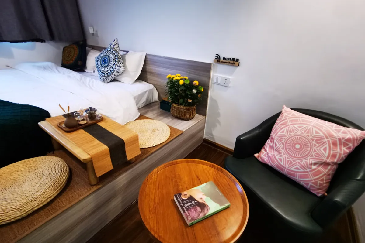 Forever Young Youth Hostel Changsha — rooms and atmosphere