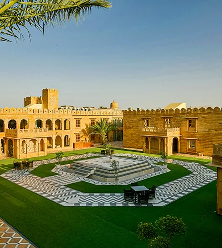 Fort Rajwada — ภาพห้องพักและบรรยากาศ