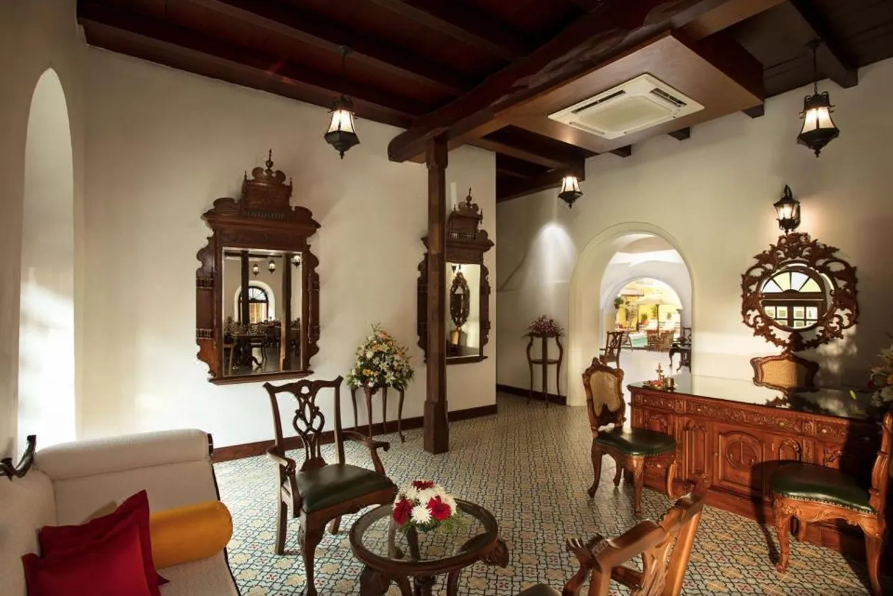 Forte Kochi — rooms and atmosphere