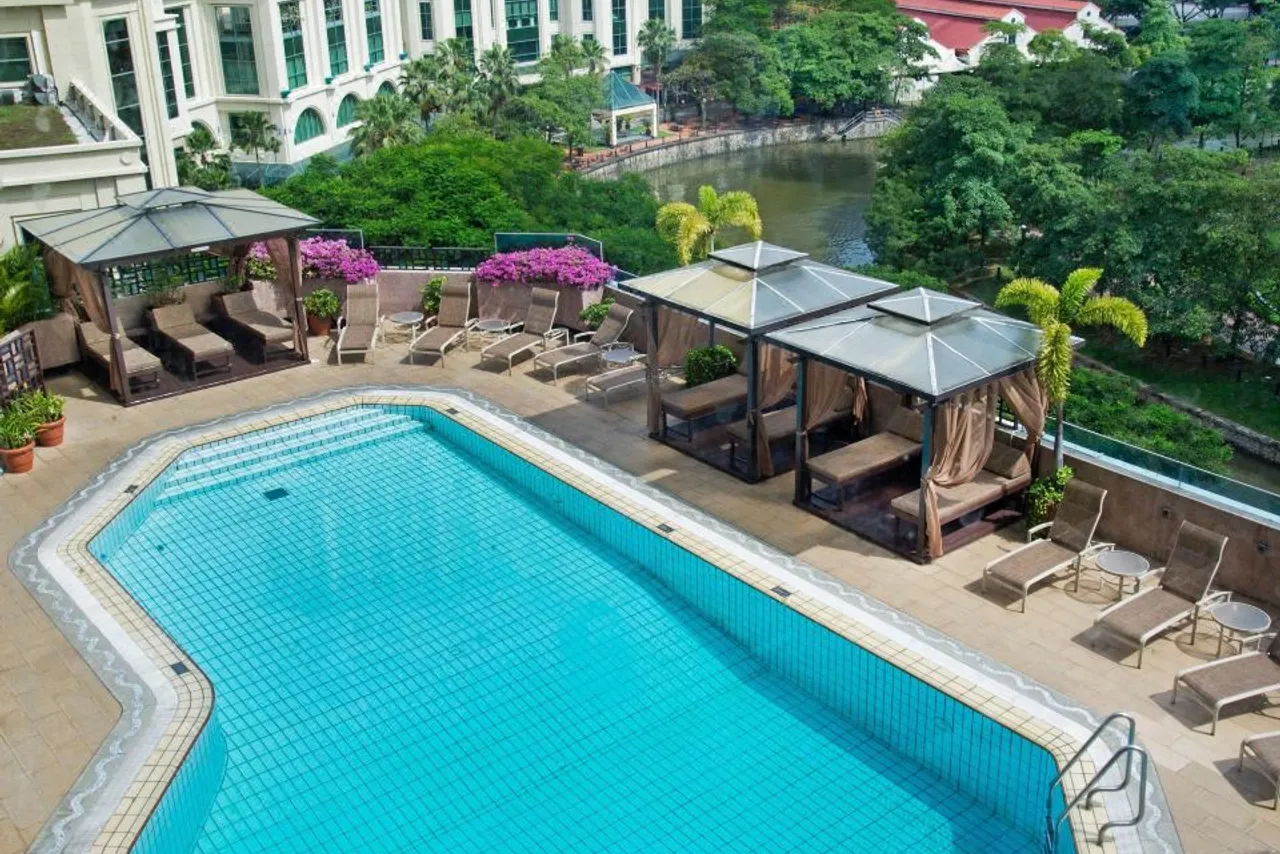 Four Points by Sheraton Singapore, Riverview — rooms and atmosphere