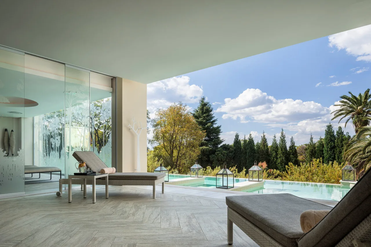 Four Seasons Hotel The Westcliff, Johannesburg — ภาพห้องพักและบรรยากาศ