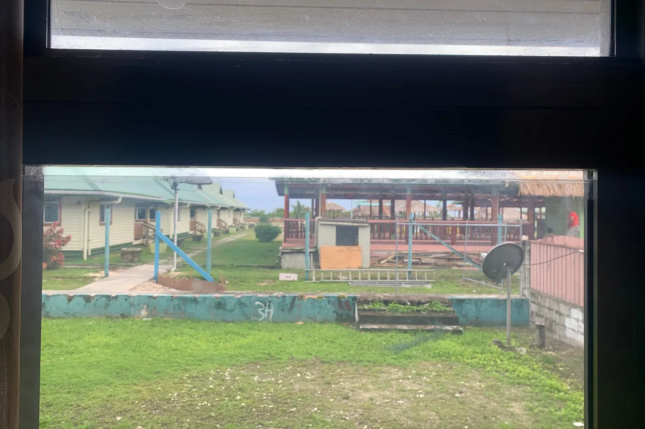 Funafuti Lagoon Hotel — rooms and atmosphere