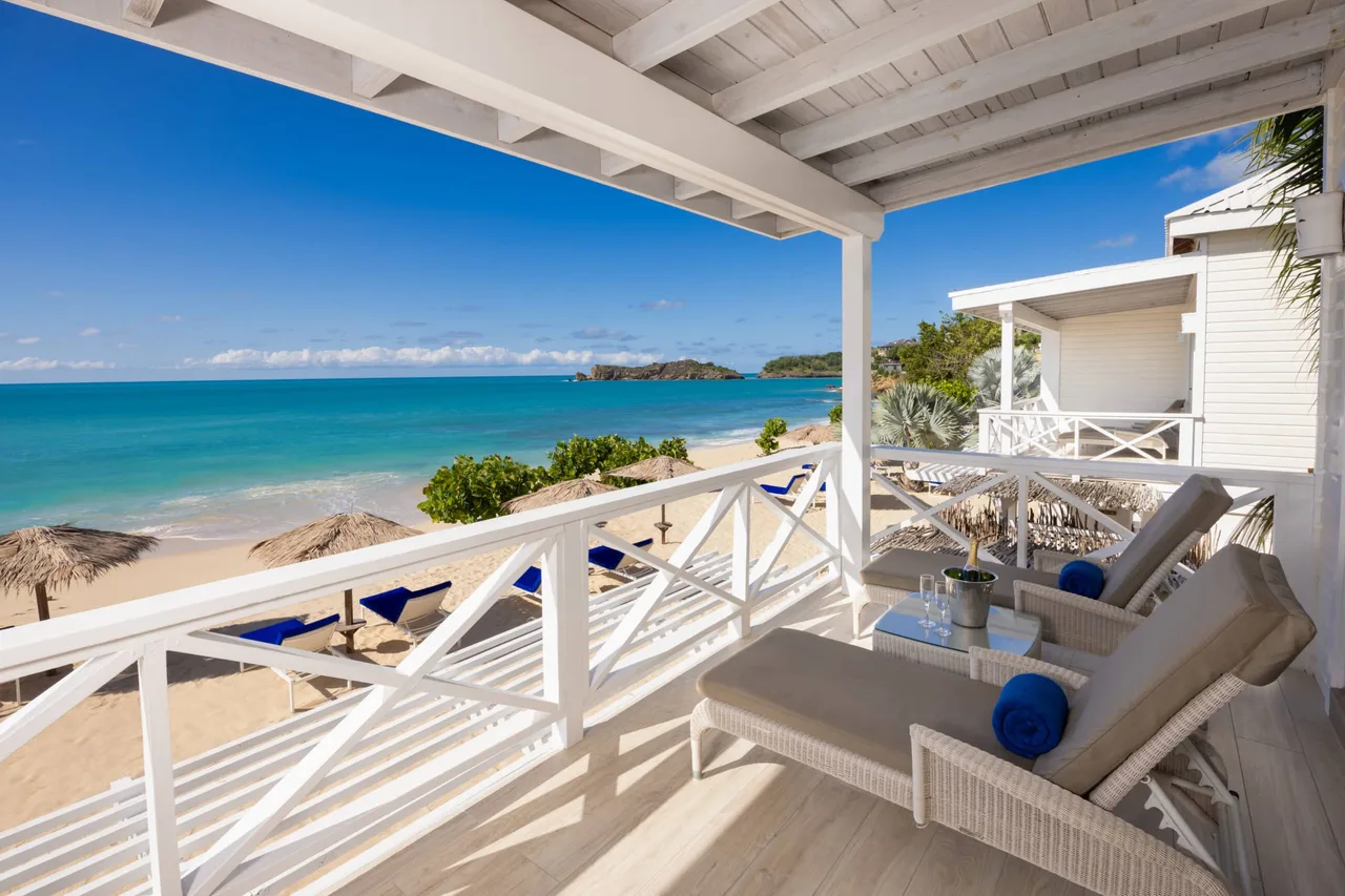 Galley Bay Resort & Spa — rooms and atmosphere