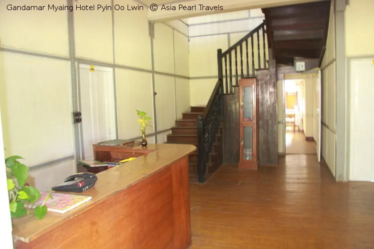 Gandamar Myaing Hotel — rooms and atmosphere