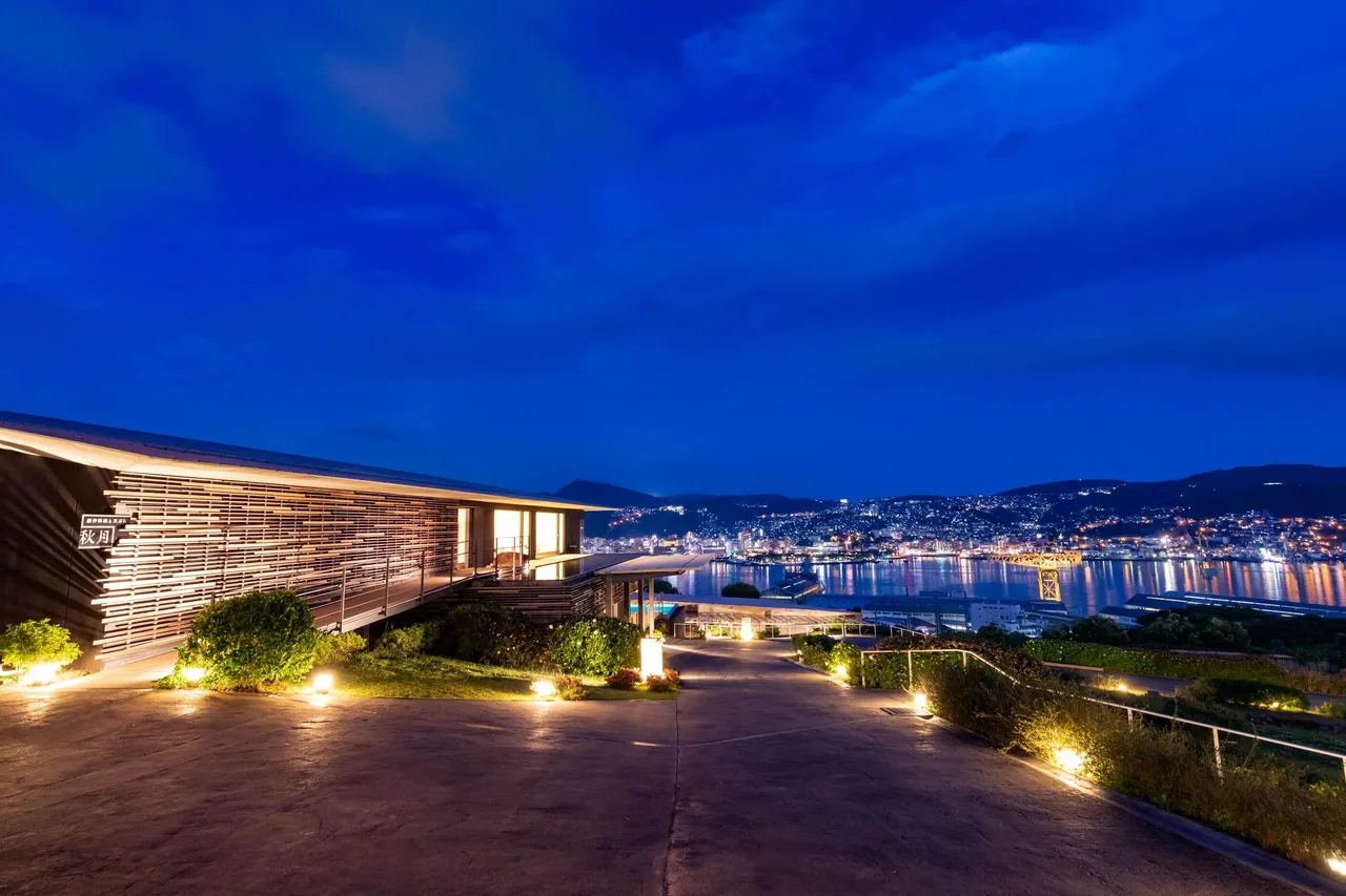 Garden Terrace Nagasaki Hotels & Resorts — rooms and atmosphere