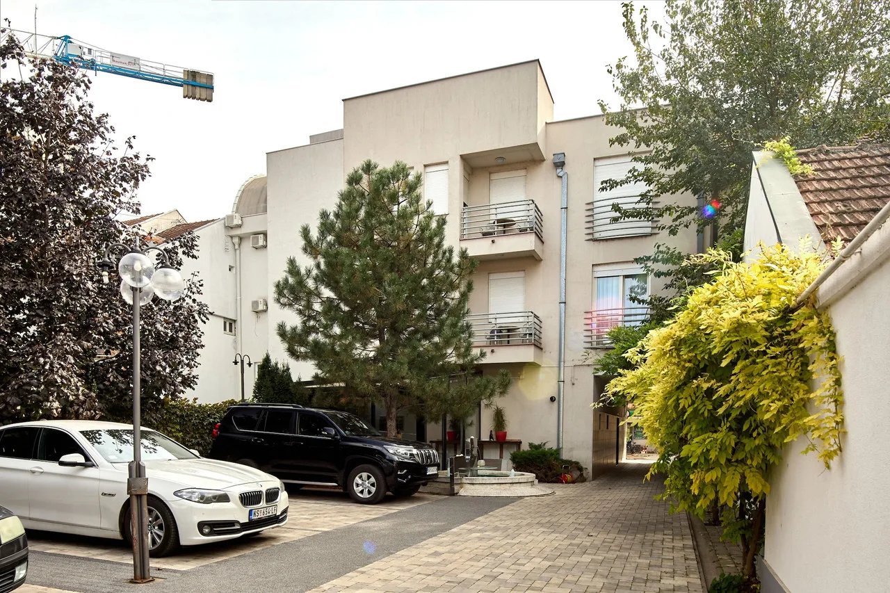 Garni Boutique Hotel Arta — ภาพห้องพักและบรรยากาศ