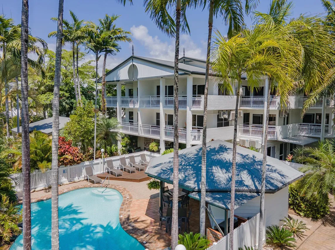Garrick House Port Douglas — rooms and atmosphere