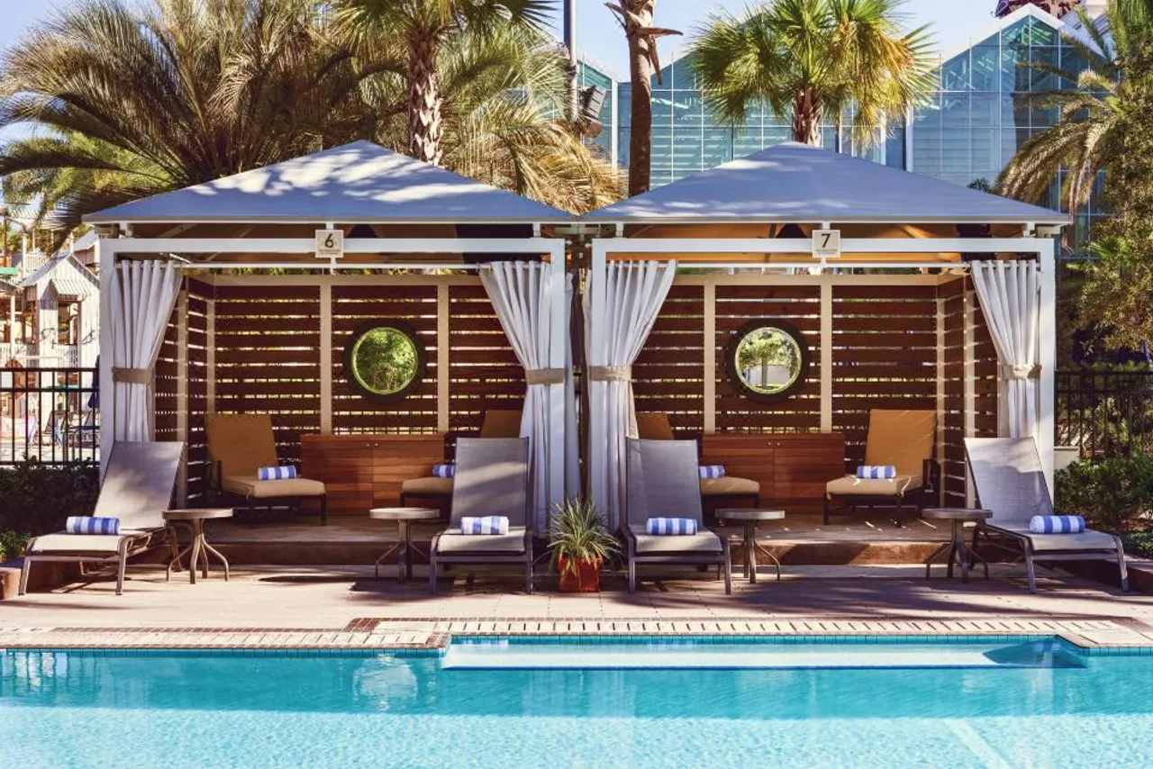 Gaylord Palms Resort & Convention Center — rooms and atmosphere