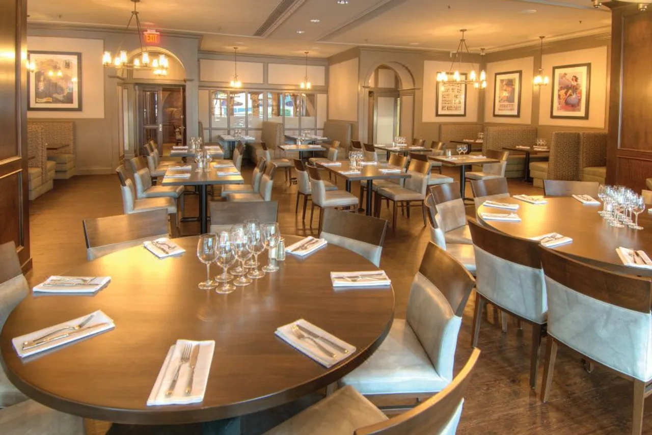 Georgian Court Hotel, WorldHotels Elite — rooms and atmosphere