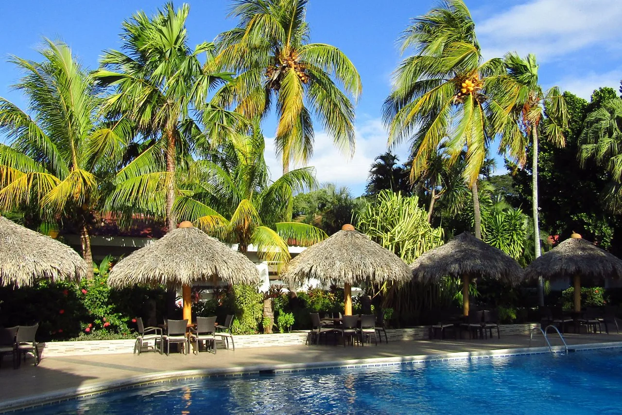 Globales Camino Real Managua — rooms and atmosphere