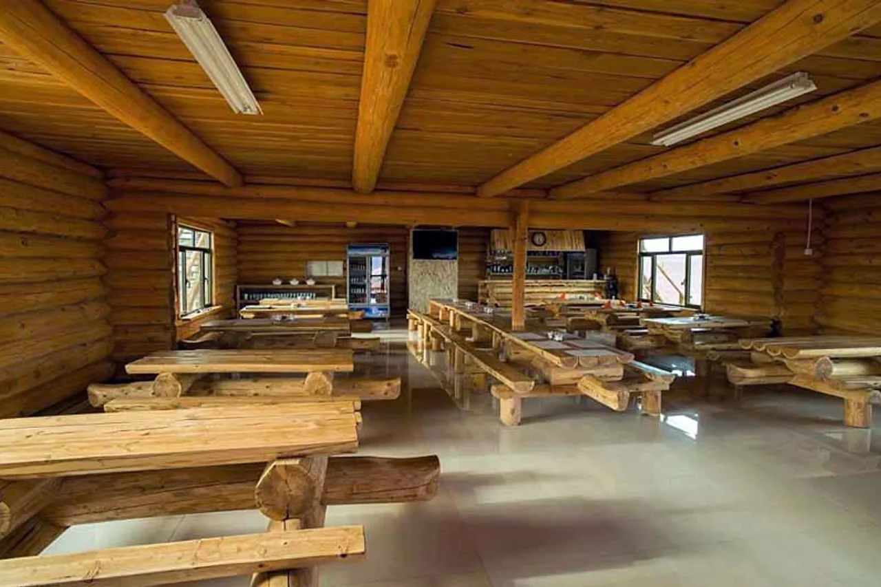 Gobi Erdene Ger Camp — ภาพห้องพักและบรรยากาศ