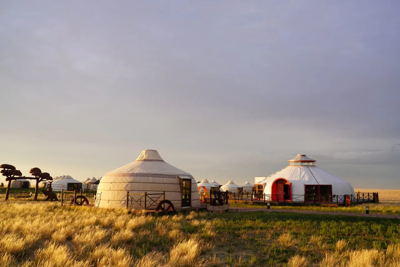 Gobi Mirage Tourist Camp — ทะเลทรายโกบี