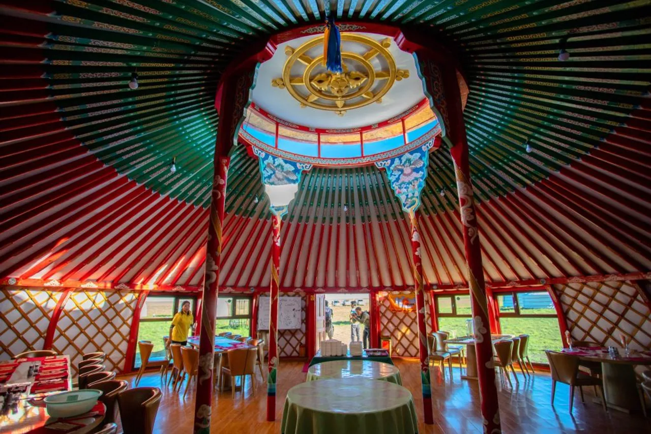 Gobi Mirage Tourist Camp — ภาพห้องพักและบรรยากาศ