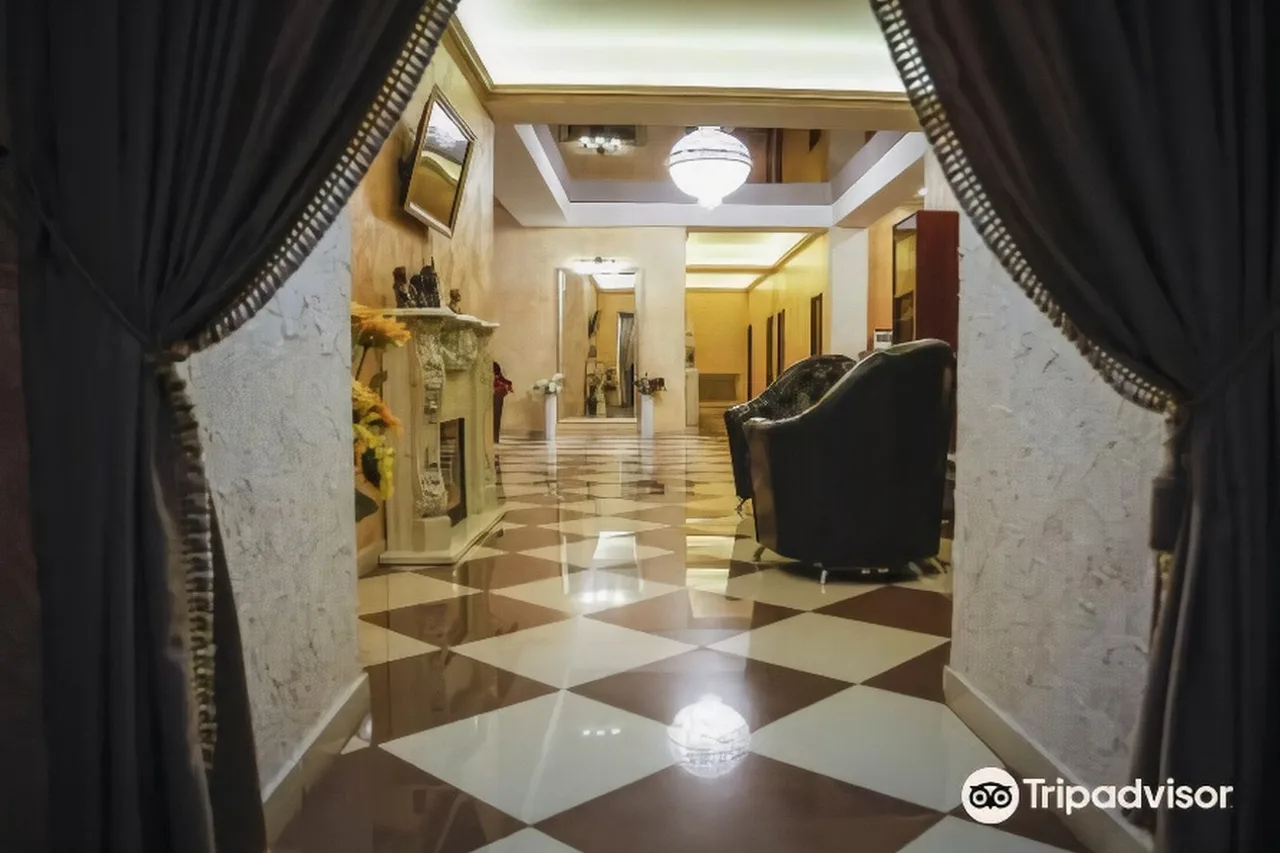 Golden Embankment Hotel — rooms and atmosphere