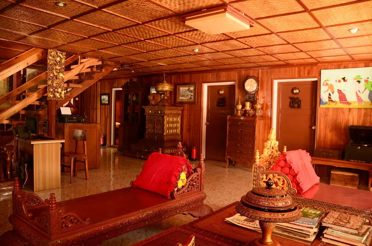 Golden Empress Hotel — ภาพห้องพักและบรรยากาศ