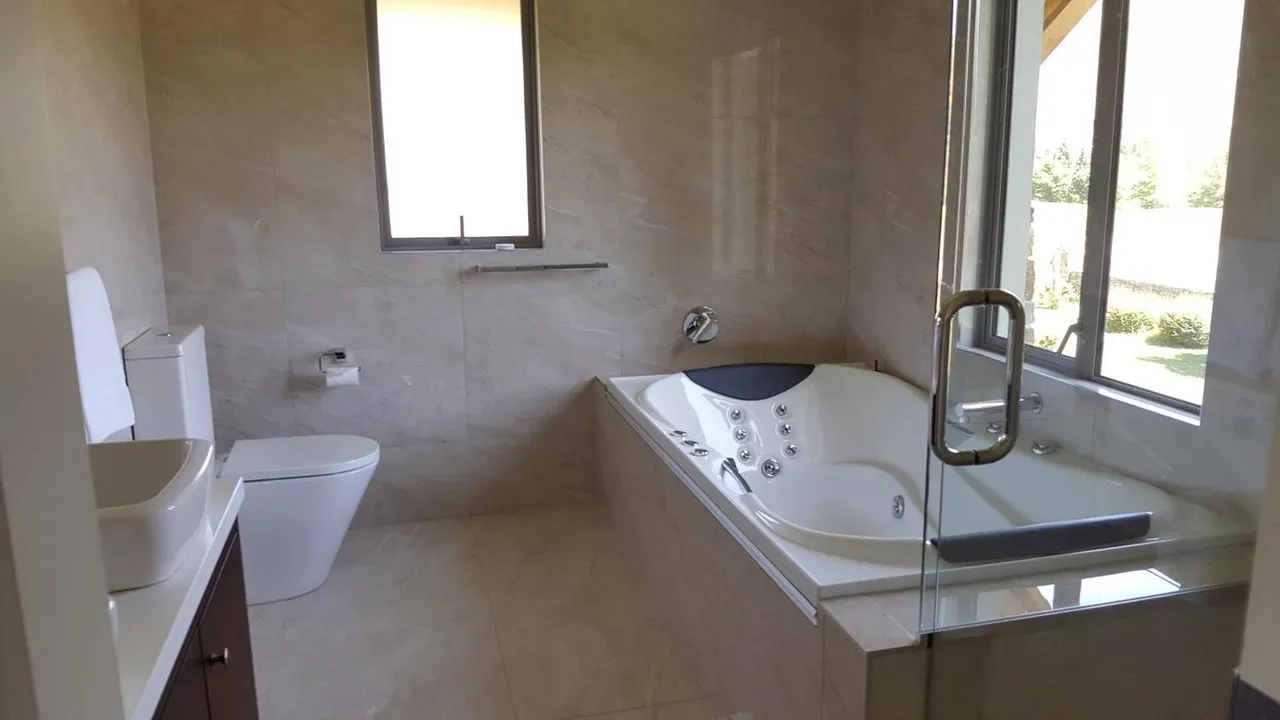 Golfcourse Road Chalets and Lodge — ภาพห้องพักและบรรยากาศ