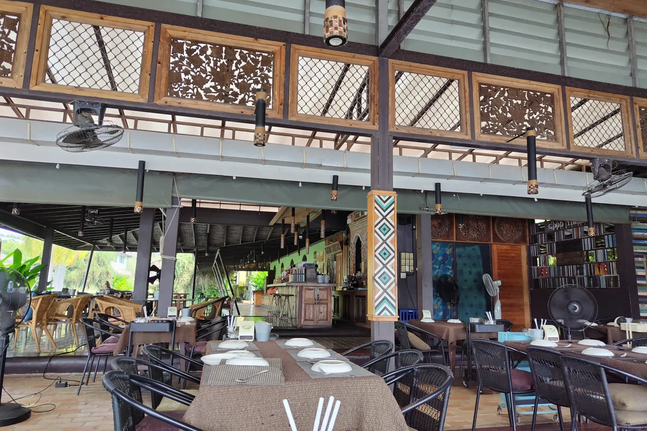 Good Times Resort Kanchanaburi — rooms and atmosphere