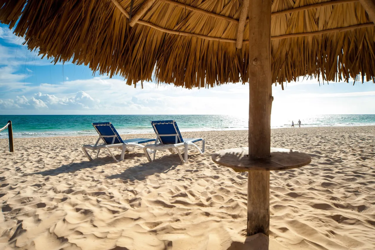 Grand Bavaro Princess All Suites Resort, Spa & Casino — ภาพห้องพักและบรรยากาศ