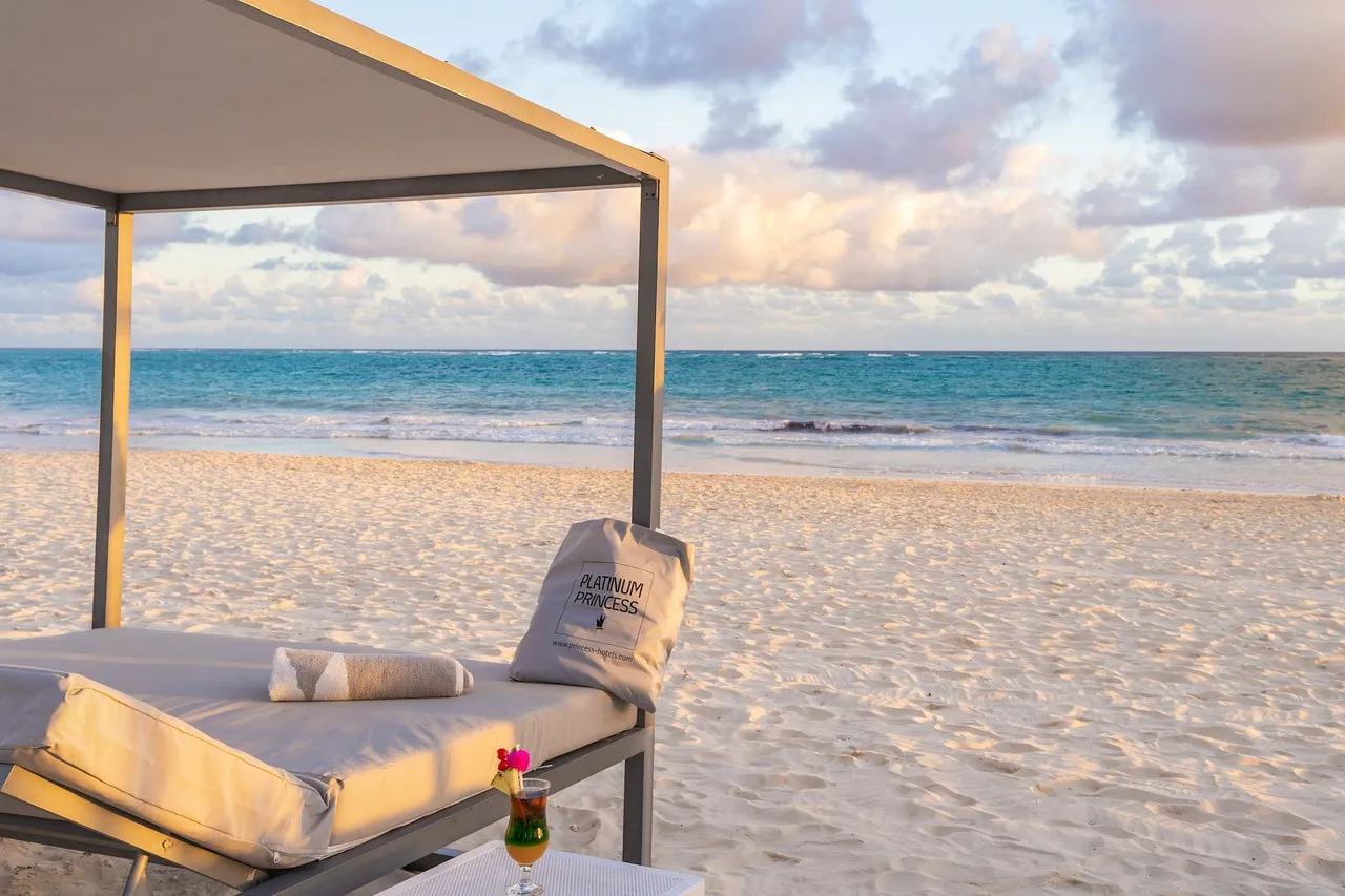 Grand Bavaro Princess All Suites Resort, Spa & Casino — ภาพห้องพักและบรรยากาศ