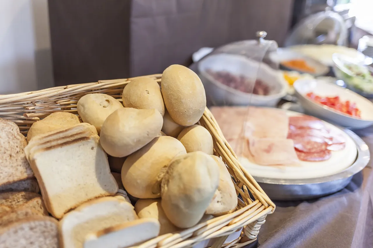 Grand Hotel Bonanno Pisa — ภาพห้องพักและบรรยากาศ