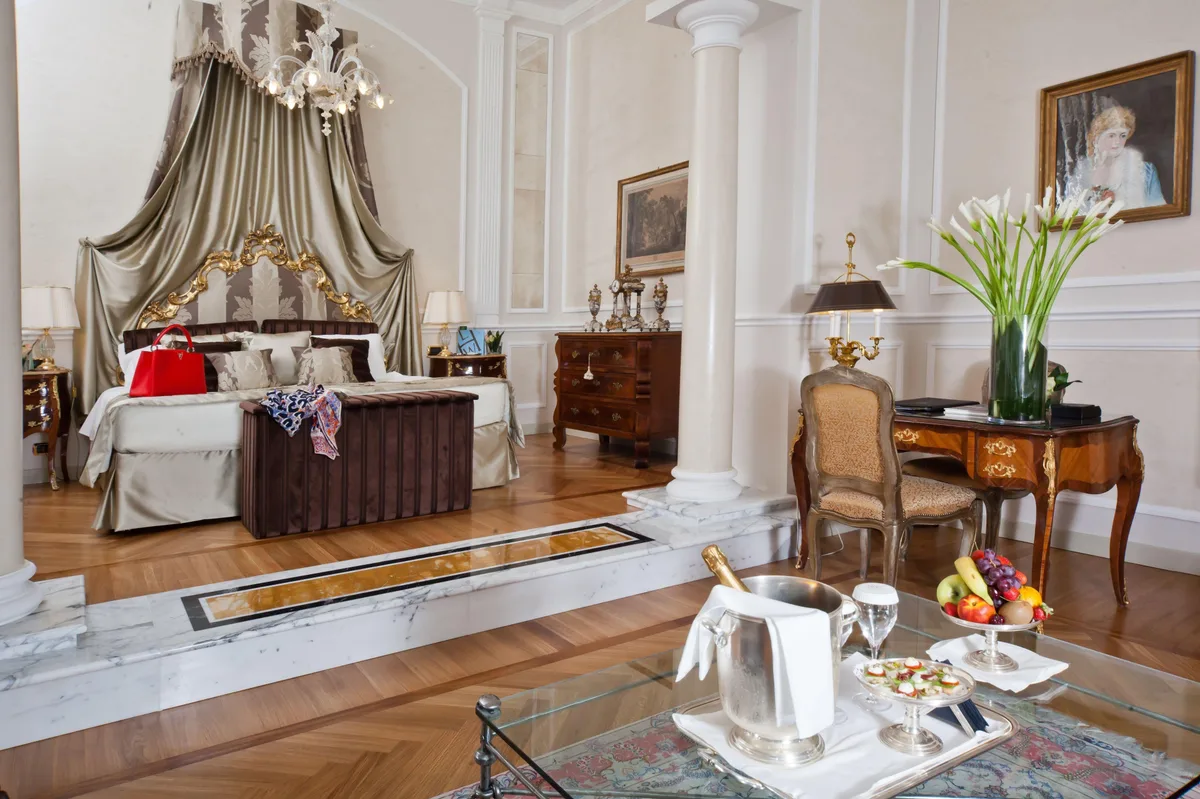 Grand Hotel Majestic già Baglioni — ภาพห้องพักและบรรยากาศ