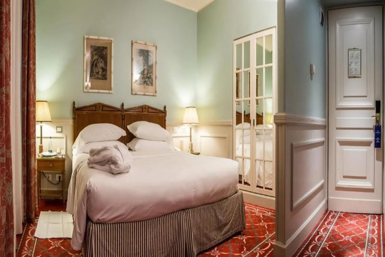 Grand Hotel Sitea — rooms and atmosphere