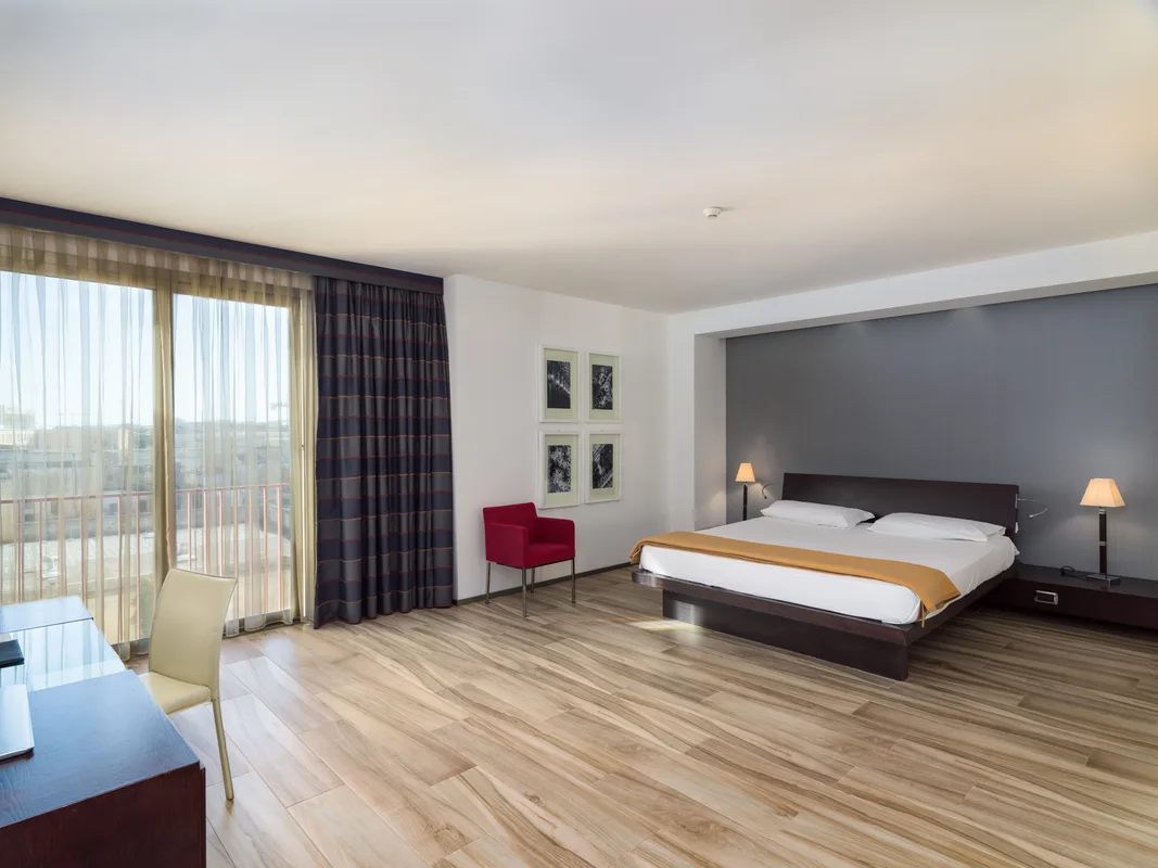 Grand Hotel Tiziano e dei Congressi — เลชเช