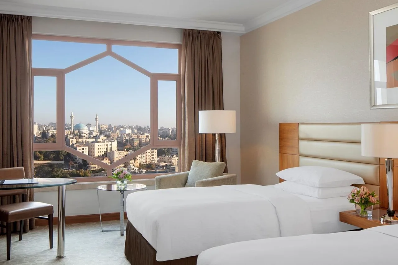 Grand Hyatt Amman — rooms and atmosphere
