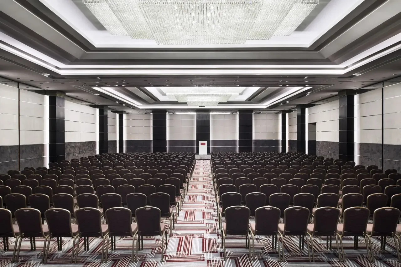 Grand Hyatt Athens — rooms and atmosphere