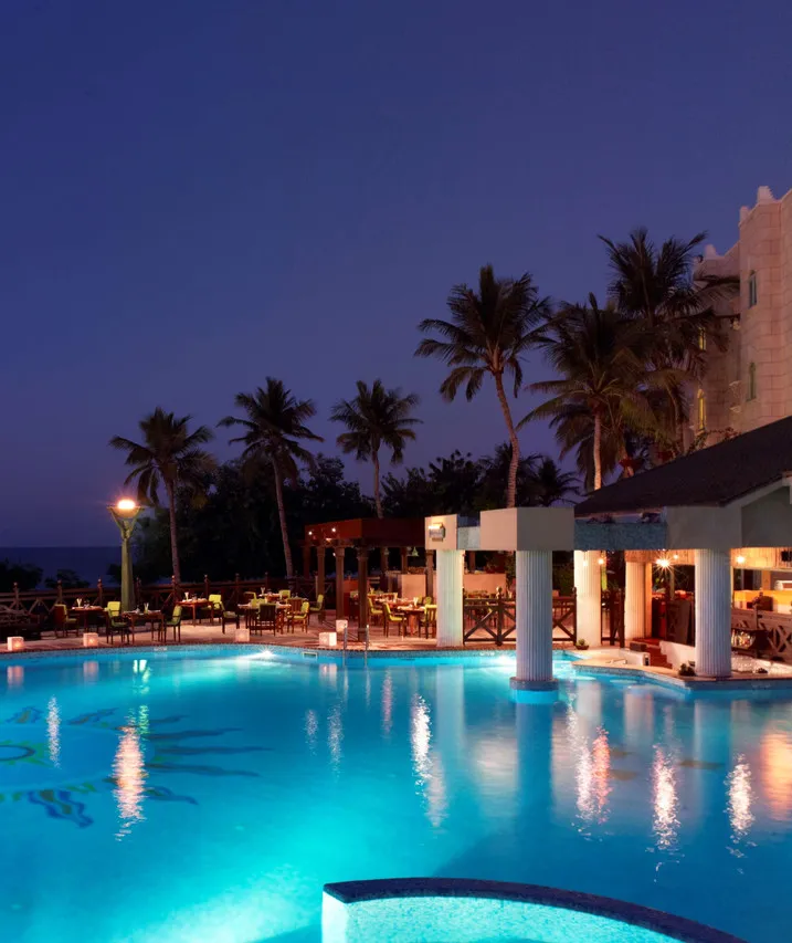 Grand Hyatt Muscat — rooms and atmosphere