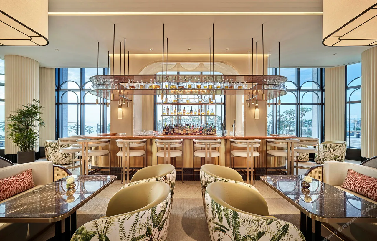 Grand Josun Busan — rooms and atmosphere