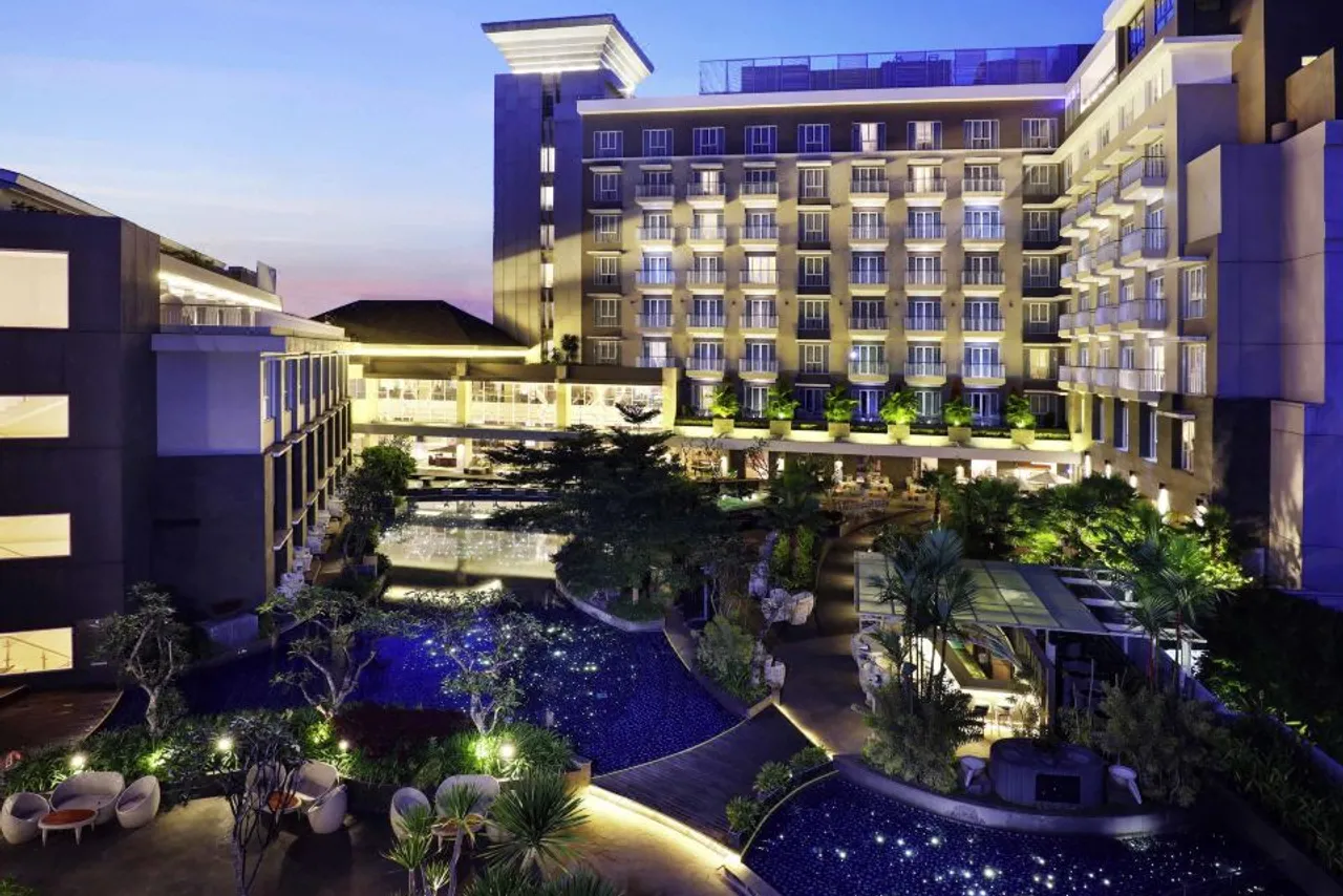 Grand Mercure Bandung Setiabudi — rooms and atmosphere