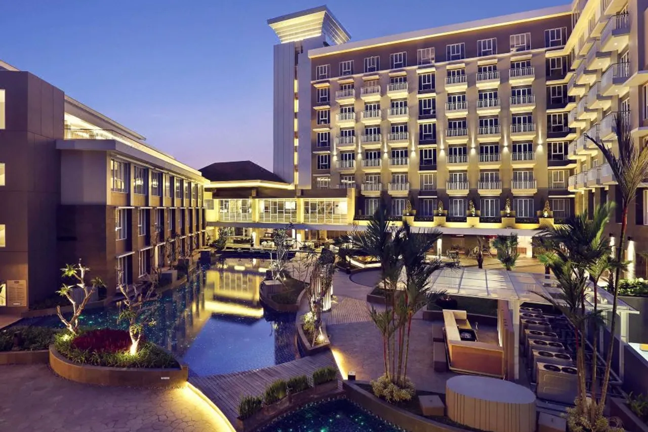 Grand Mercure Bandung Setiabudi — rooms and atmosphere
