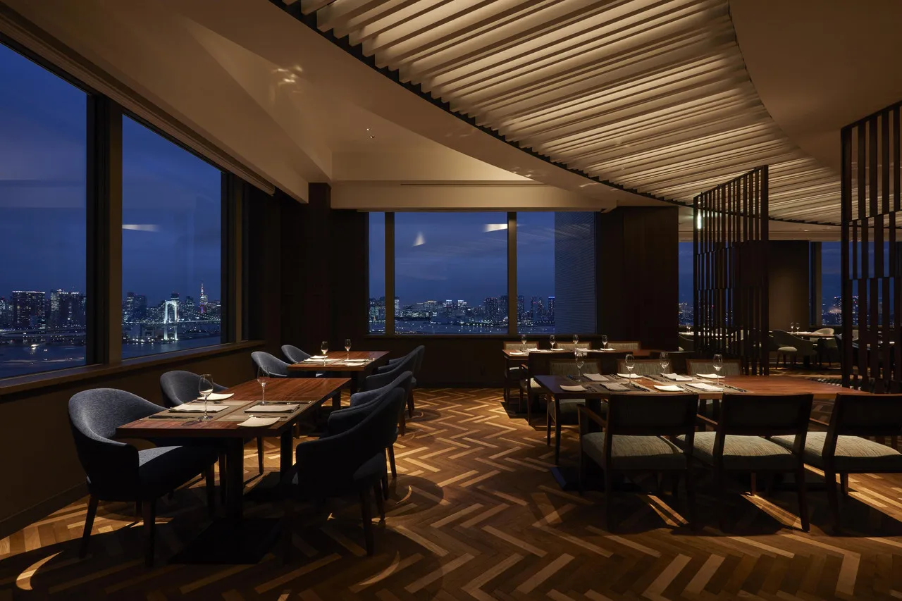 Grand Nikko Tokyo Daiba — rooms and atmosphere