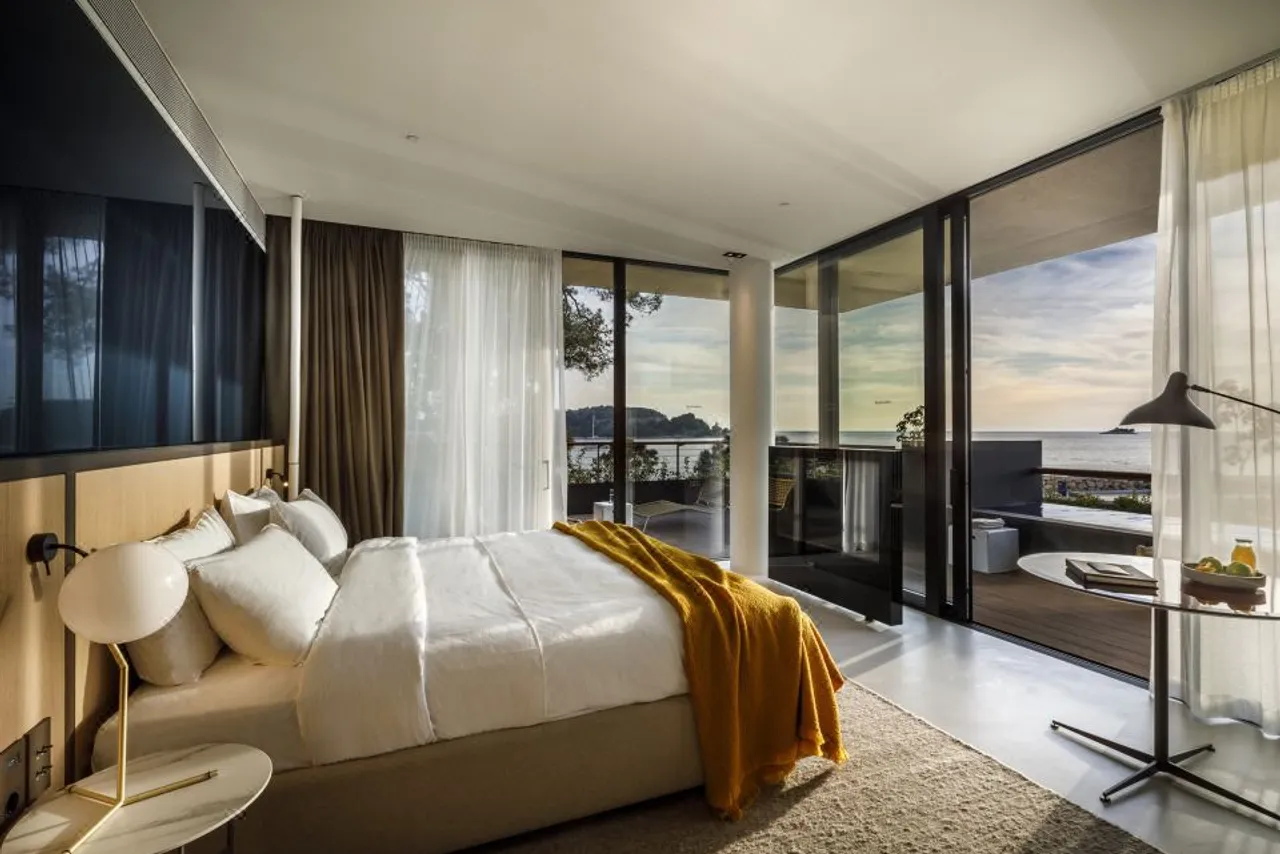 Grand Park Hotel Rovinj by Maistra Collection — rooms and atmosphere