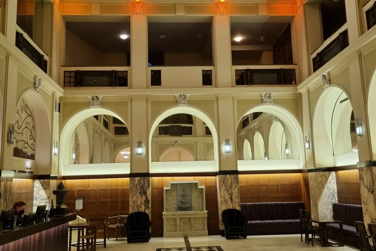 Grandezza Hotel Luxury Palace — เบอร์โน