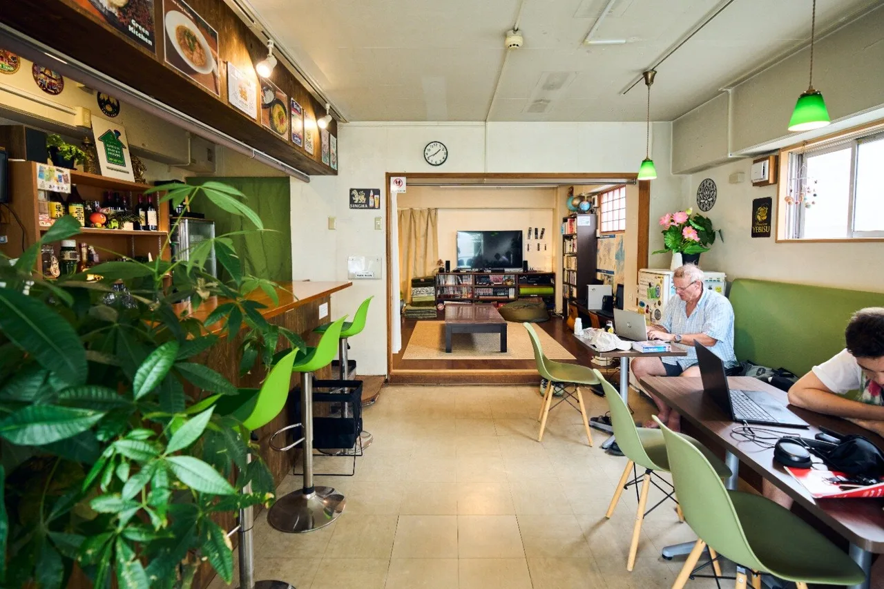 Green Guest House Kagoshima — rooms and atmosphere