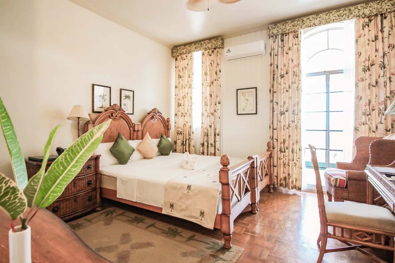 Grenadine House — rooms and atmosphere