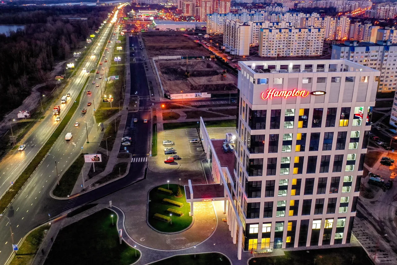 Hampton by Hilton Brest — เบรสต์