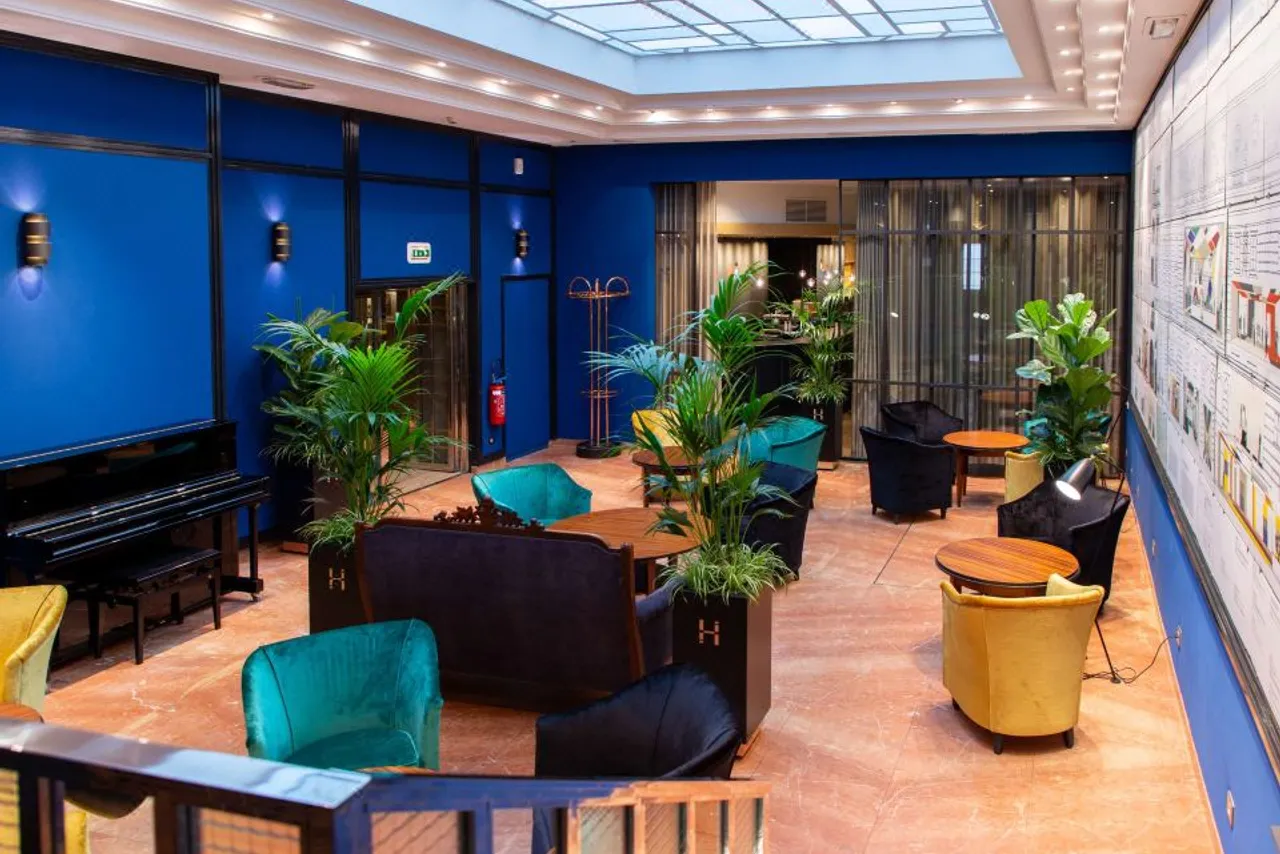 Hôtel Hannong & Wine Bar — rooms and atmosphere