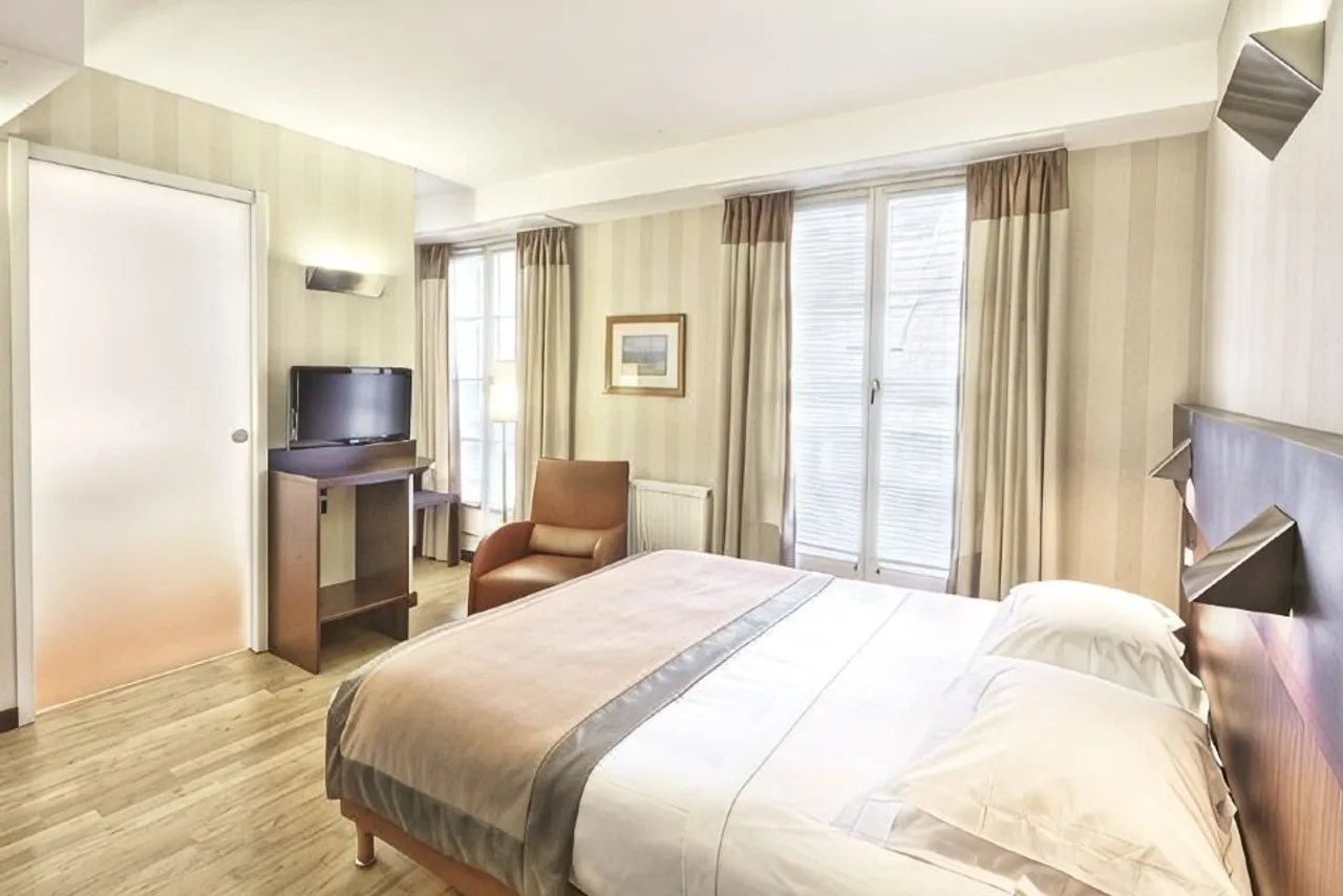 Hôtel Hannong & Wine Bar — rooms and atmosphere