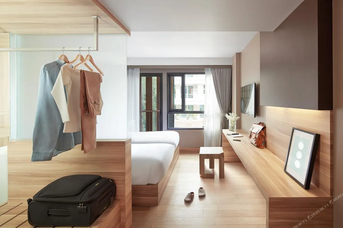 Happy 3 — rooms and atmosphere